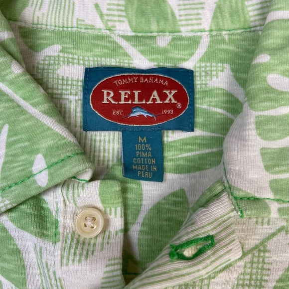 NWT Tommy Bahama Men’s Patterned Polo Size Medium‎ Green - Picture 3 of 7